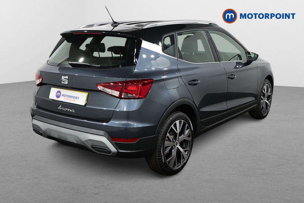 Seat Arona Xperience Lux Manual Petrol SUV - Stock Number (1440309) - Drivers side rear corner