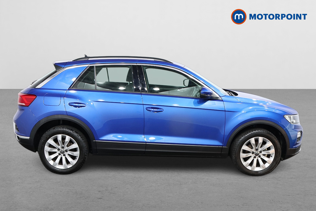 Volkswagen T-Roc SE Manual Petrol SUV - Stock Number (1441225) - Drivers side