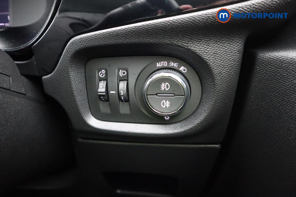 Vauxhall Corsa Elite Nav Premium Manual Petrol Hatchback - Stock Number (1432349) - 15th supplementary image