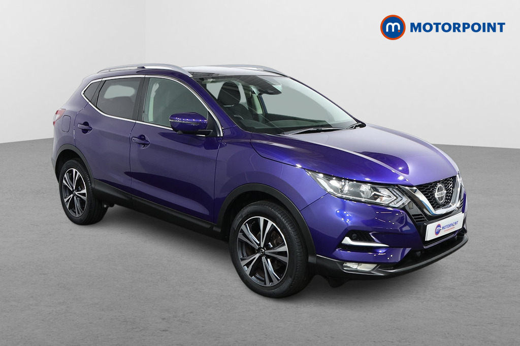 Nissan Qashqai N-Connecta Manual Petrol SUV - Stock Number (1442766) - Drivers side front corner