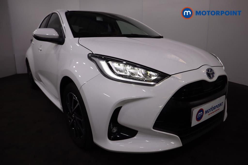 Toyota Yaris Design Automatic Petrol-Electric Hybrid Hatchback - Stock Number (1439857) - 20th supplementary image