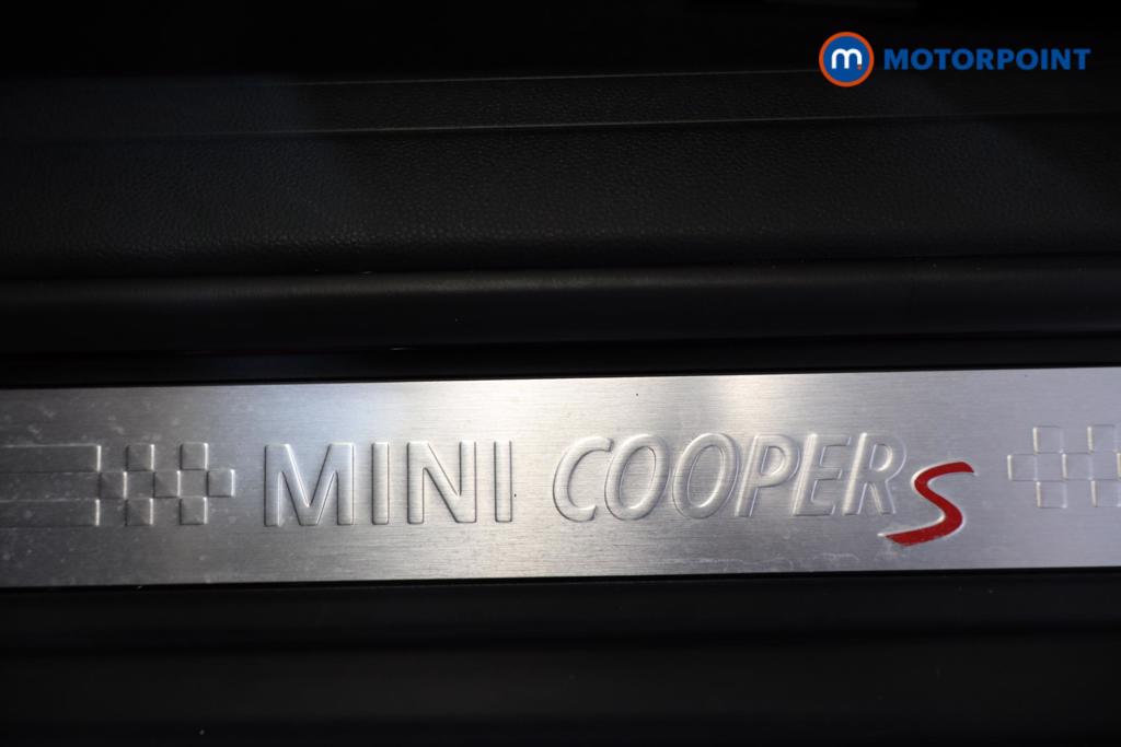 Mini Clubman Cooper S Exclusive Manual Petrol Estate - Stock Number (1440185) - 20th supplementary image