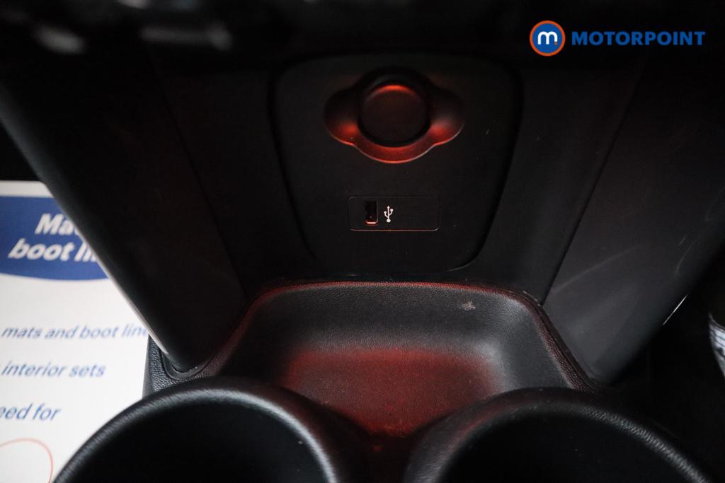 Mini Hatchback Cooper Sport Manual Petrol Hatchback - Stock Number (1444992) - 11th supplementary image