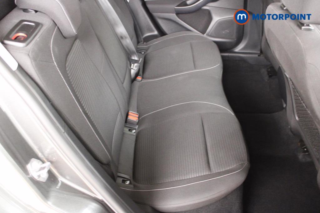 Ford Focus Titanium Manual Petrol Hatchback - Stock Number (1445495) - 4th supplementary image