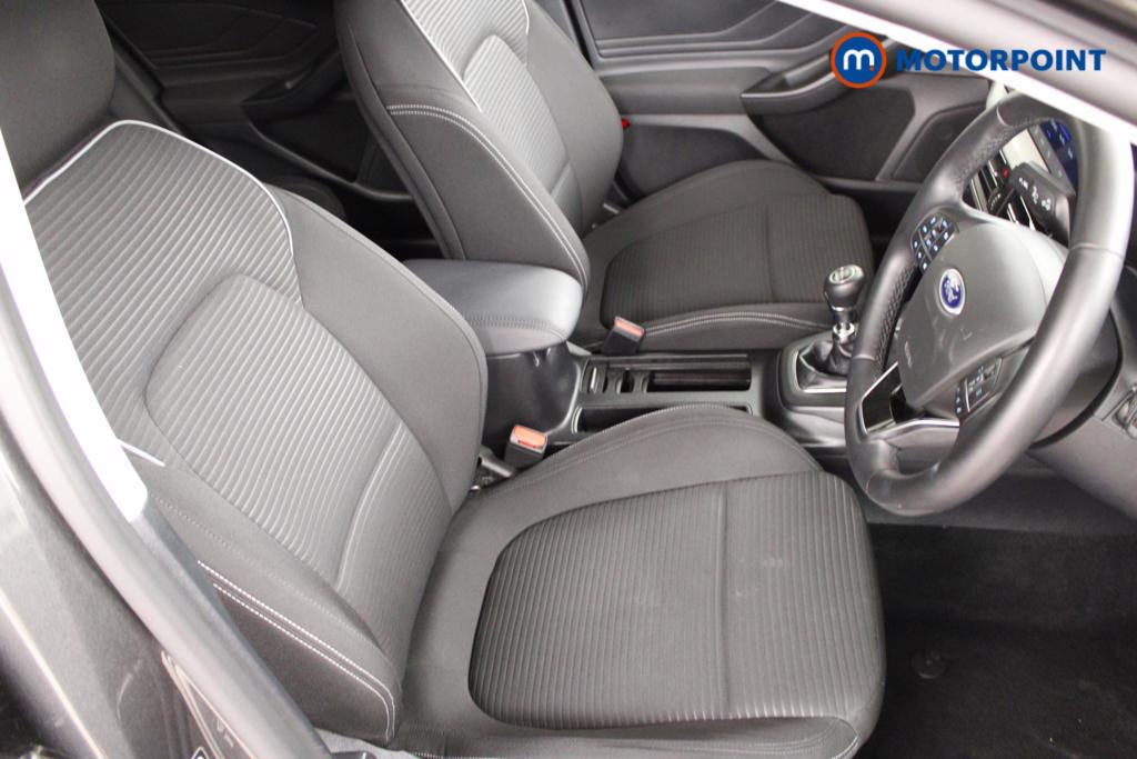 Ford Focus Titanium Manual Petrol Hatchback - Stock Number (1445495) - 5th supplementary image