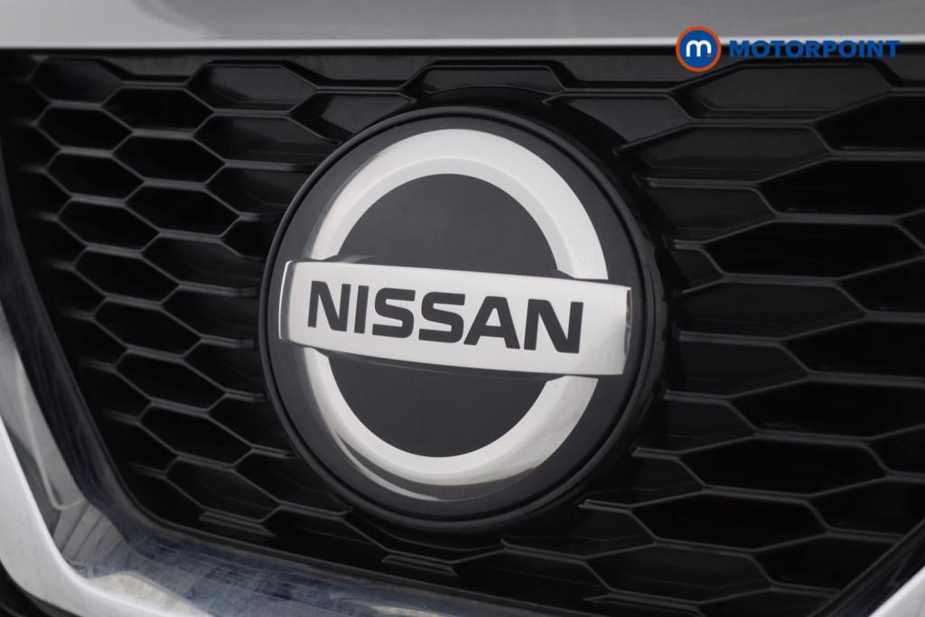 Nissan Qashqai N-Connecta Manual Petrol SUV - Stock Number (1441415) - 24th supplementary image