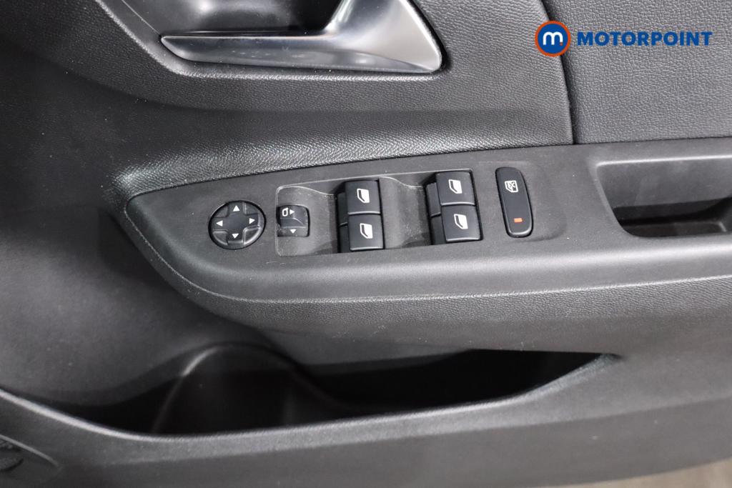 Vauxhall Corsa Elite Nav Premium Manual Petrol Hatchback - Stock Number (1440048) - 17th supplementary image