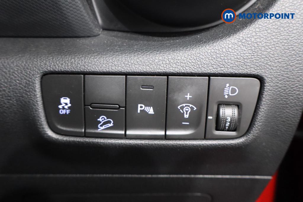 Hyundai Kona Premium Manual Petrol-Electric Hybrid SUV - Stock Number (1440204) - 16th supplementary image