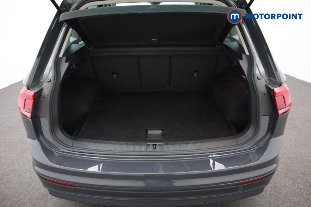 Volkswagen Tiguan Match Manual Petrol SUV - Stock Number (1441300) - 5th supplementary image