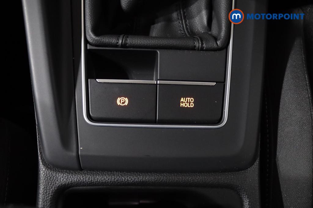Volkswagen Golf Life Manual Diesel Hatchback - Stock Number (1441750) - 18th supplementary image