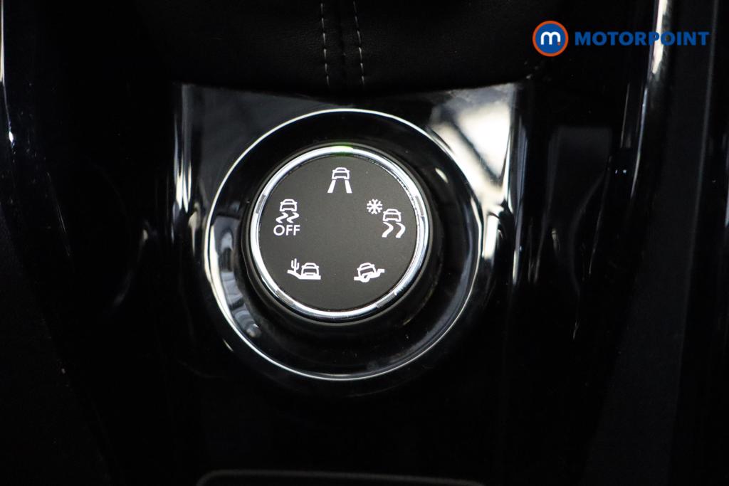 Peugeot 2008 Allure Premium Manual Petrol SUV - Stock Number (1445391) - 5th supplementary image