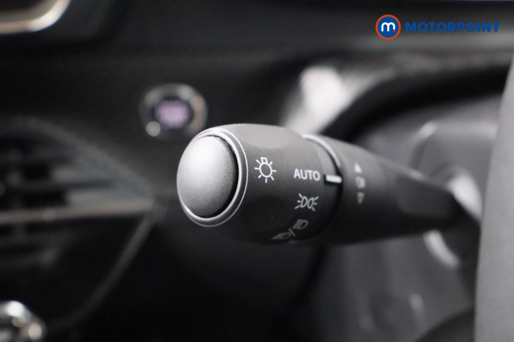 Peugeot 2008 Allure Premium Manual Petrol SUV - Stock Number (1437237) - 11th supplementary image