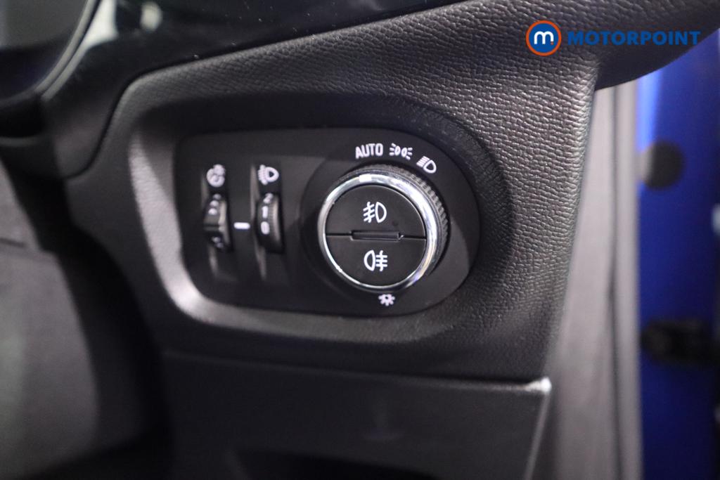Vauxhall Corsa Elite Nav Premium Manual Petrol Hatchback - Stock Number (1440100) - 9th supplementary image