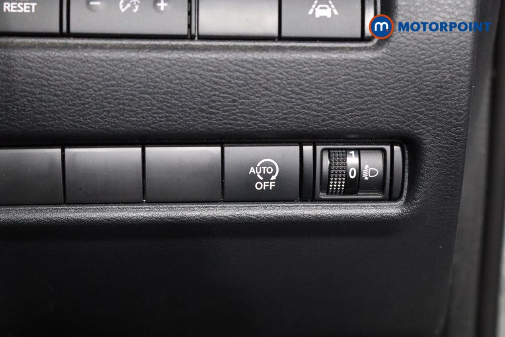 Nissan Juke N-Connecta Manual Petrol SUV - Stock Number (1444250) - 26th supplementary image