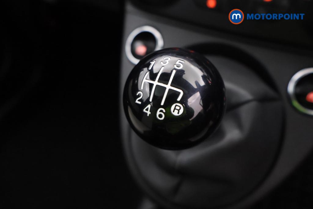 Fiat 500 Dolcevita Manual Petrol-Electric Hybrid Hatchback - Stock Number (1444810) - 3rd supplementary image