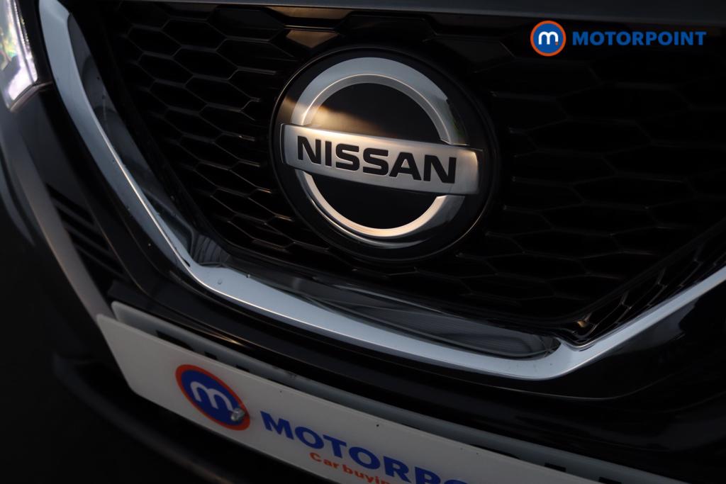 Nissan Qashqai N-Connecta Manual Petrol SUV - Stock Number (1441386) - 19th supplementary image