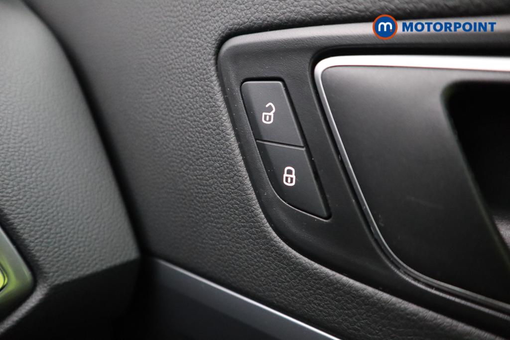 Seat Ateca Se Technology Manual Petrol SUV - Stock Number (1442820) - 17th supplementary image