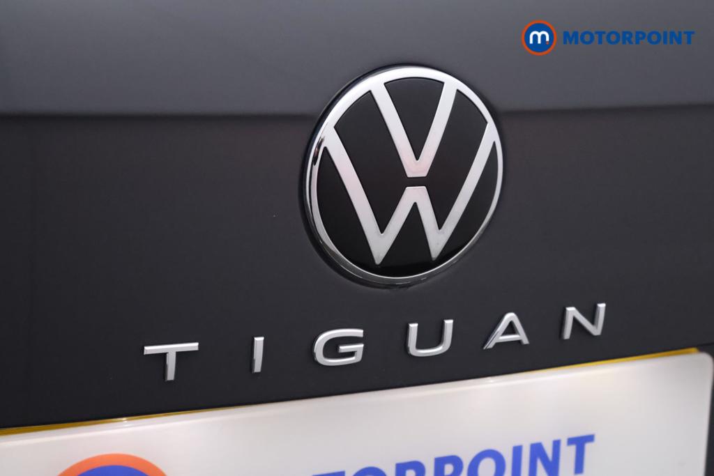 Volkswagen Tiguan Life Automatic Petrol SUV - Stock Number (1444760) - 18th supplementary image