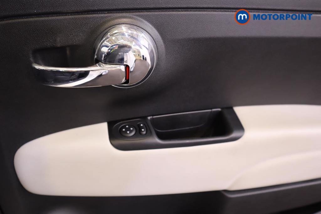 Fiat 500 Dolcevita Manual Petrol-Electric Hybrid Hatchback - Stock Number (1431036) - 9th supplementary image