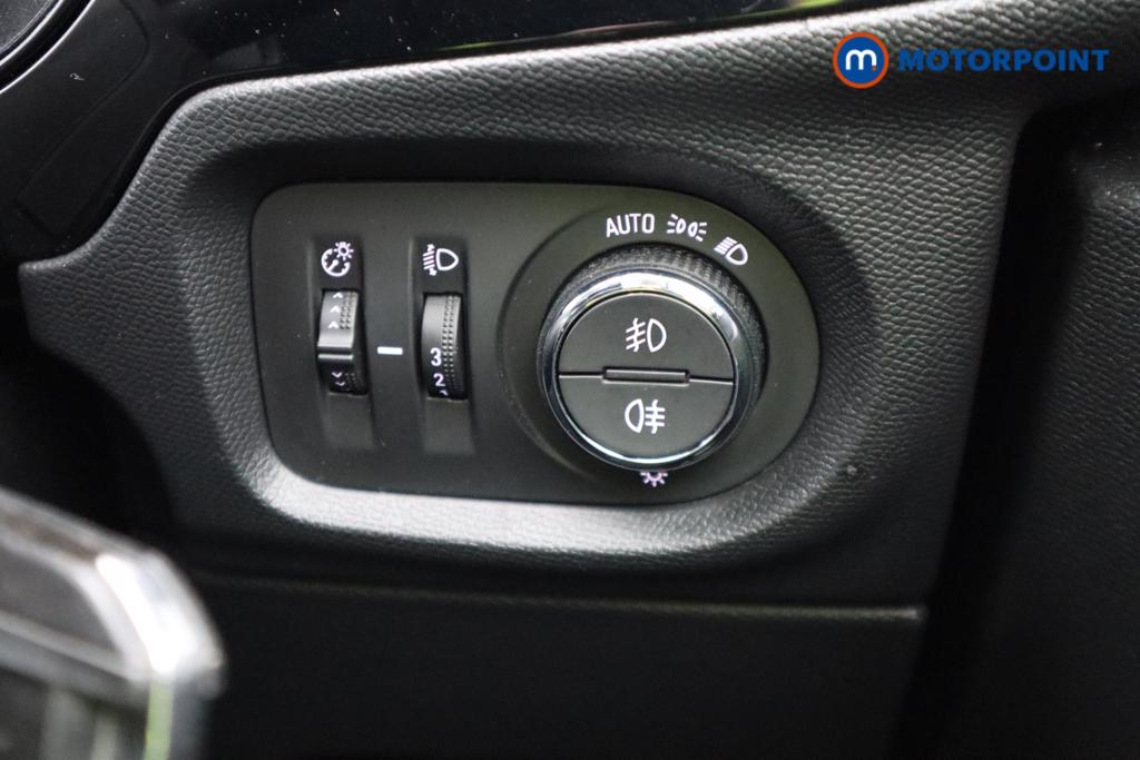 Vauxhall Corsa Elite Nav Automatic Petrol Hatchback - Stock Number (1431642) - 20th supplementary image