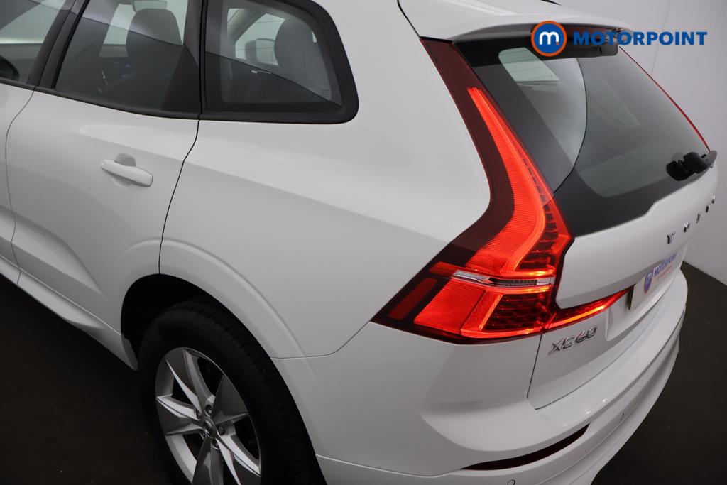 Volvo Xc60 Momentum Automatic Petrol SUV - Stock Number (1445836) - 20th supplementary image