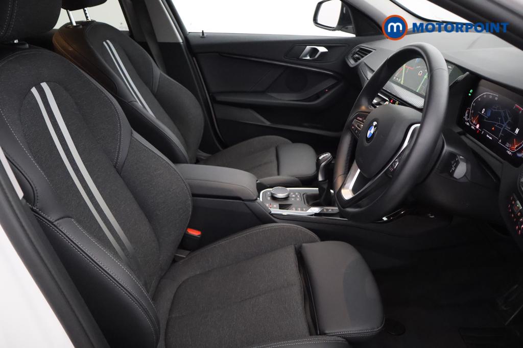 BMW 1 Series Sport Manual Petrol Hatchback - Stock Number (1447697) - 9th supplementary image
