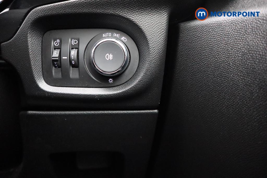 Vauxhall Corsa Se Premium Manual Petrol Hatchback - Stock Number (1418153) - 16th supplementary image