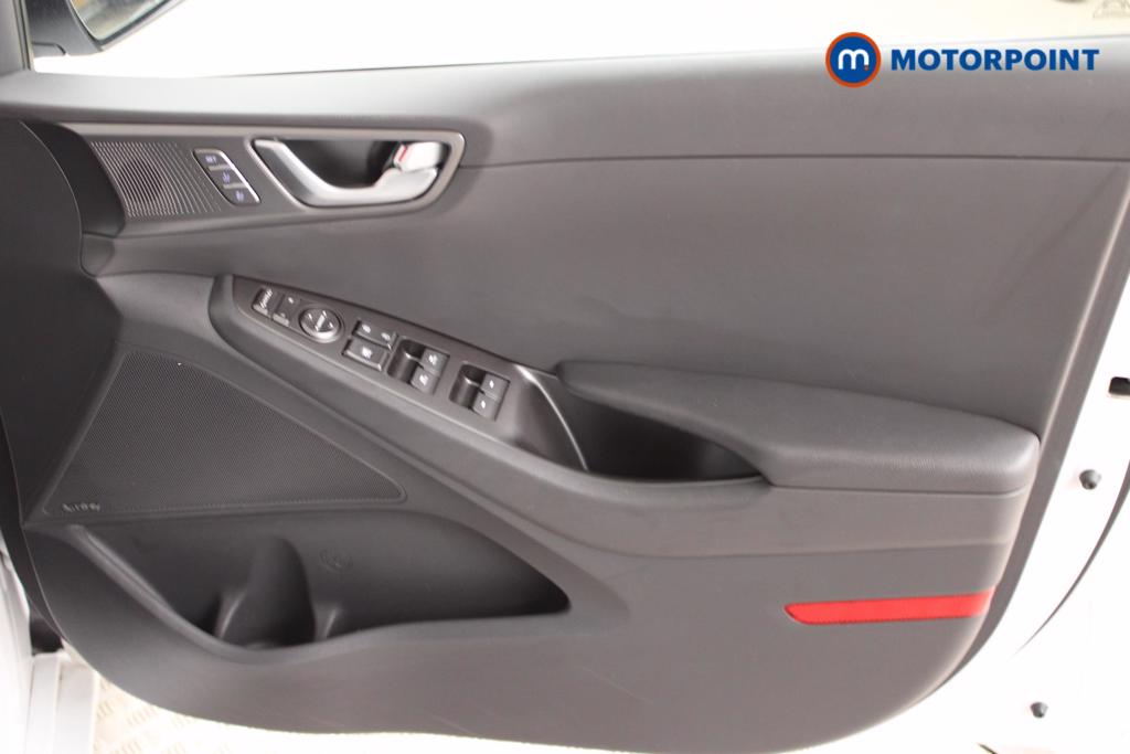 Hyundai Ioniq Premium Se Automatic Petrol-Electric Hybrid Hatchback - Stock Number (1446747) - 11th supplementary image