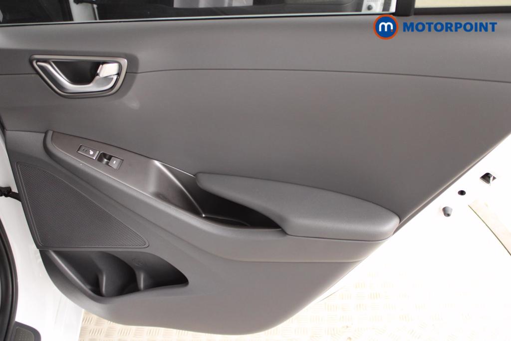 Hyundai Ioniq Premium Se Automatic Petrol-Electric Hybrid Hatchback - Stock Number (1446747) - 12th supplementary image
