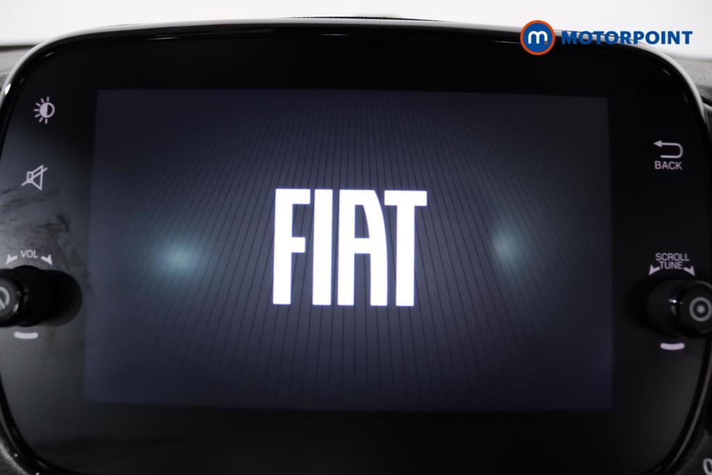 Fiat 500 Dolcevita Manual Petrol-Electric Hybrid Hatchback - Stock Number (1447424) - 2nd supplementary image