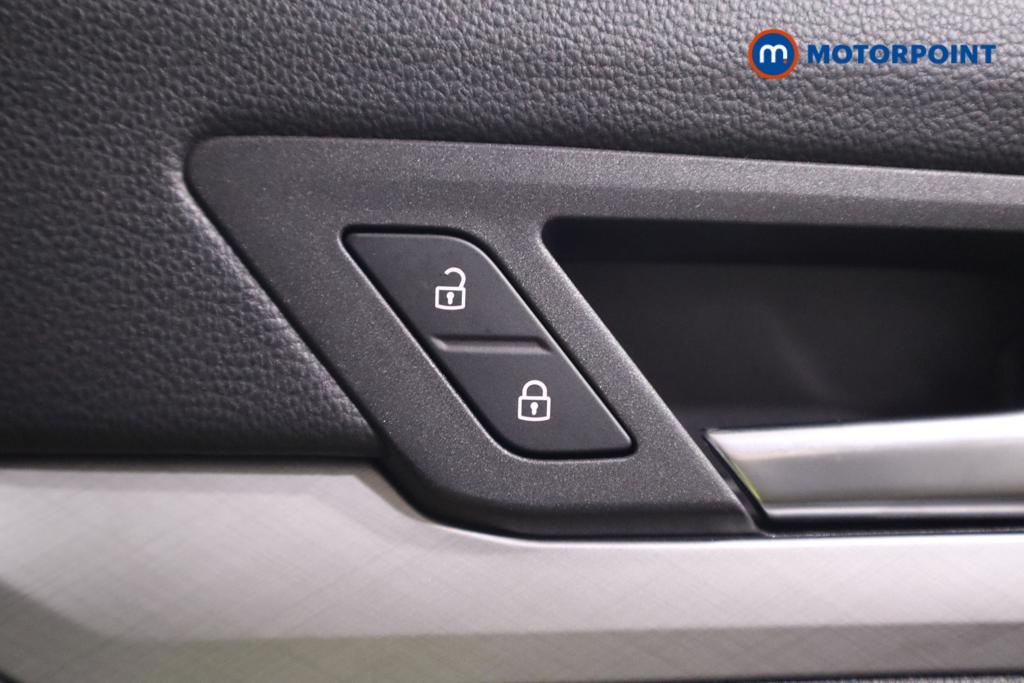 Volkswagen Golf Life Manual Diesel Hatchback - Stock Number (1444546) - 11th supplementary image