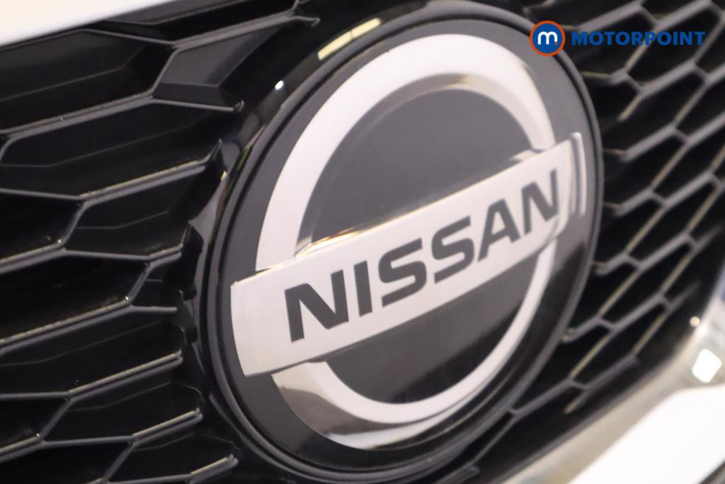 Nissan Qashqai Acenta Premium Automatic Petrol SUV - Stock Number (1445644) - 27th supplementary image