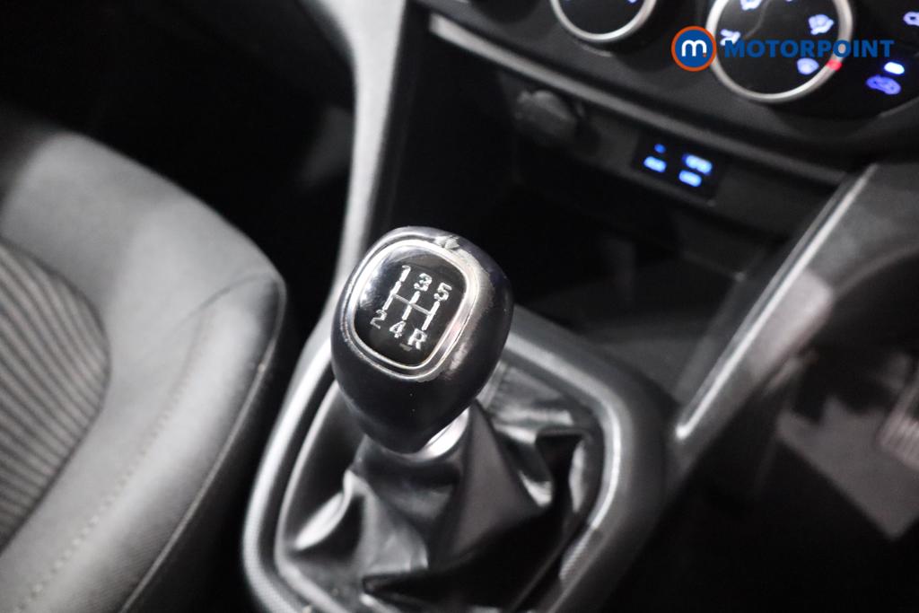 Hyundai I10 Play Manual Petrol Hatchback - Stock Number (1440937) - 9th supplementary image