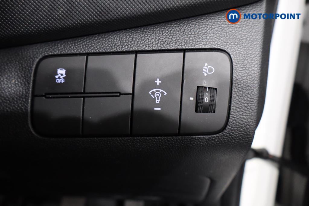 Hyundai I10 Play Manual Petrol Hatchback - Stock Number (1440937) - 12th supplementary image