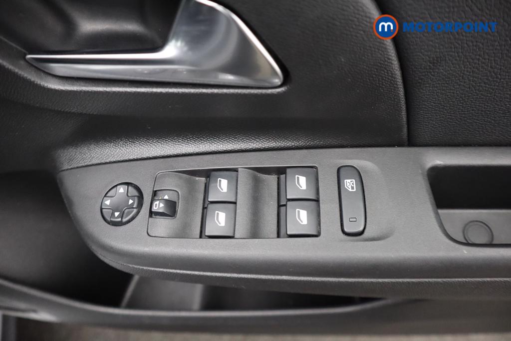 Vauxhall Corsa Elite Nav Premium Automatic Petrol Hatchback - Stock Number (1431663) - 18th supplementary image