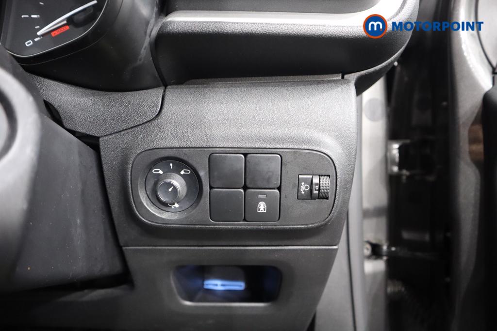 Citroen C3 Feel Manual Petrol Hatchback - Stock Number (1446681) - 9th supplementary image