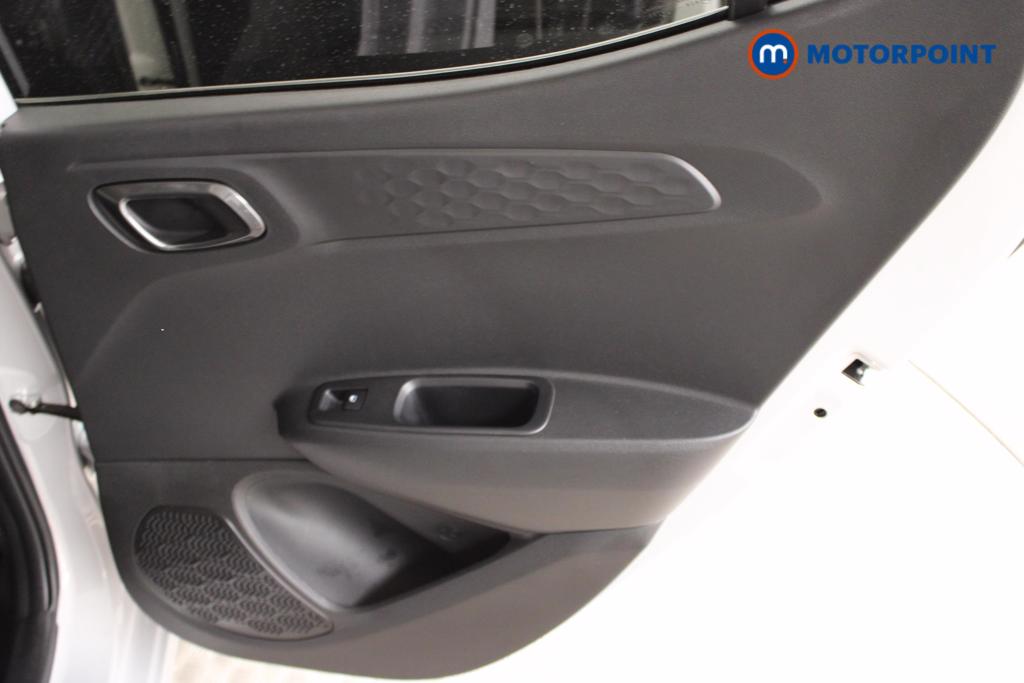 Hyundai I10 Premium Manual Petrol Hatchback - Stock Number (1447624) - 15th supplementary image