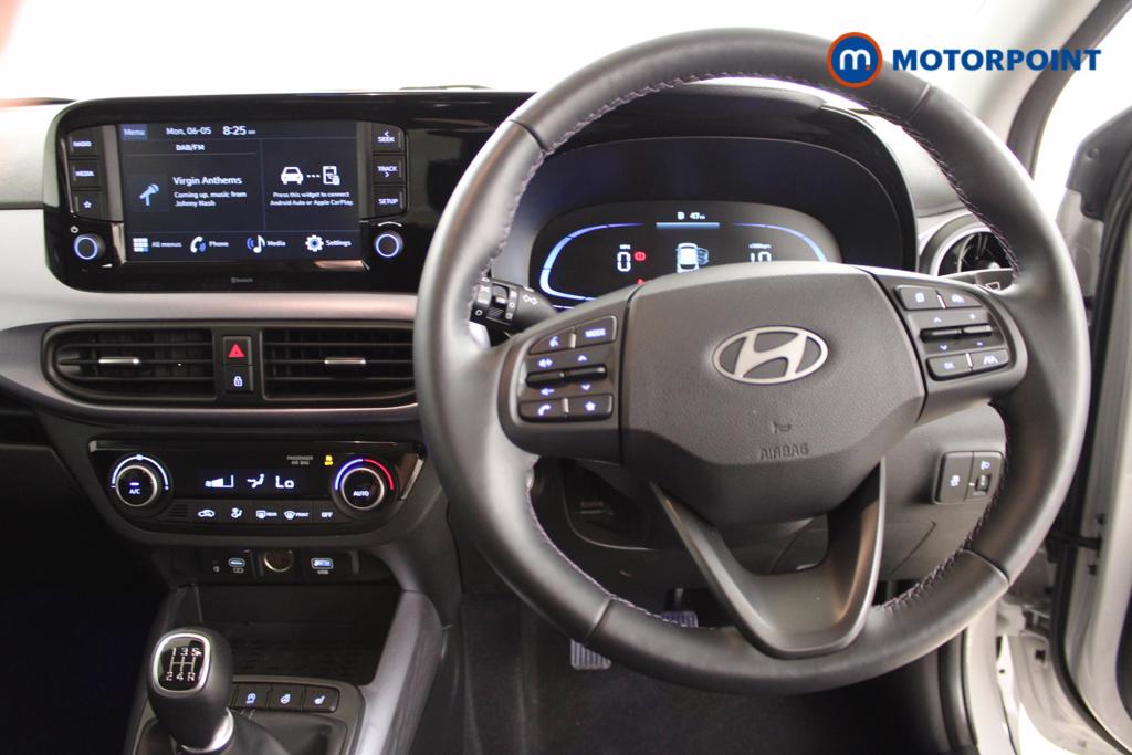 Hyundai I10 Premium Manual Petrol Hatchback - Stock Number (1447624) - 1st supplementary image