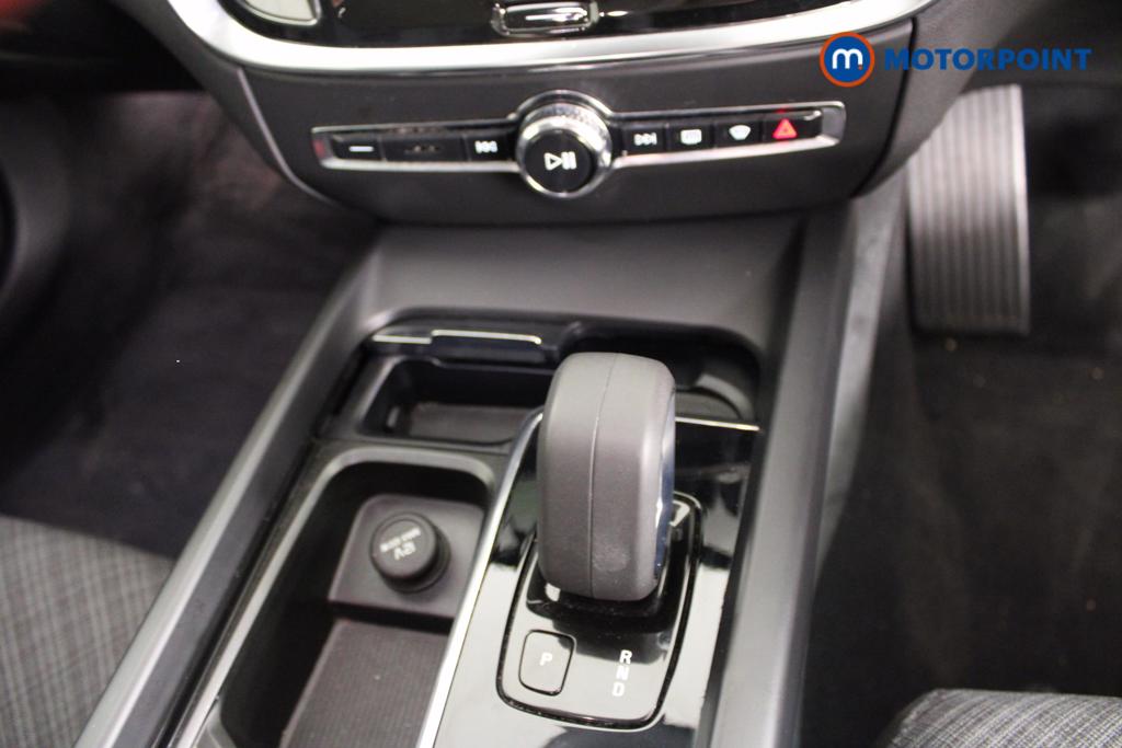 Volvo V60 Momentum Automatic Petrol Estate - Stock Number (1445876) - 11th supplementary image