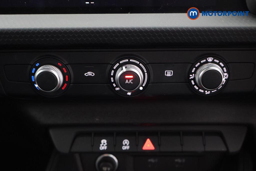 Audi A1 Technik Manual Petrol Hatchback - Stock Number (1446567) - 6th supplementary image