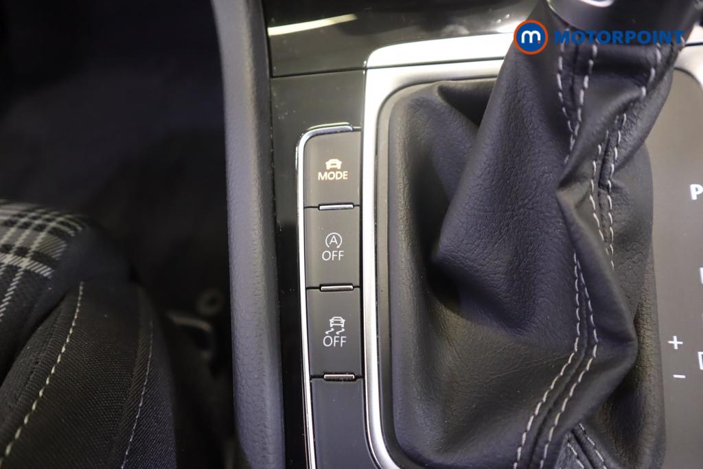 Volkswagen Golf GTD Automatic Diesel Estate - Stock Number (1439165) - 21st supplementary image