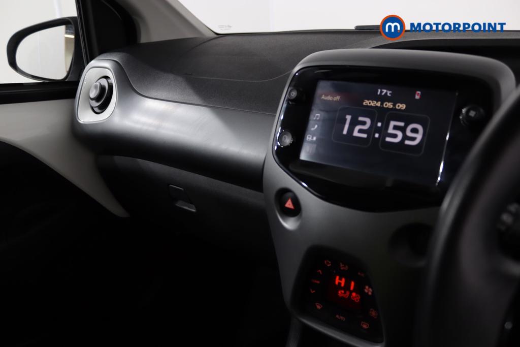 Toyota Aygo X-Trend Automatic Petrol Hatchback - Stock Number (1449910) - 13th supplementary image