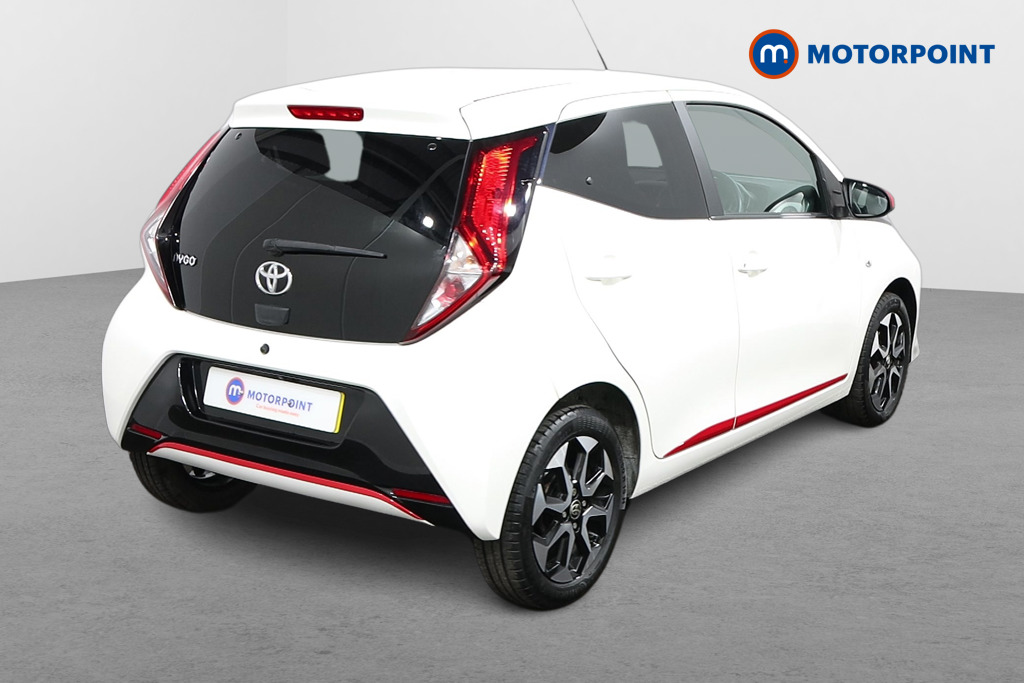 Toyota Aygo X-Trend Automatic Petrol Hatchback - Stock Number (1449910) - Drivers side rear corner