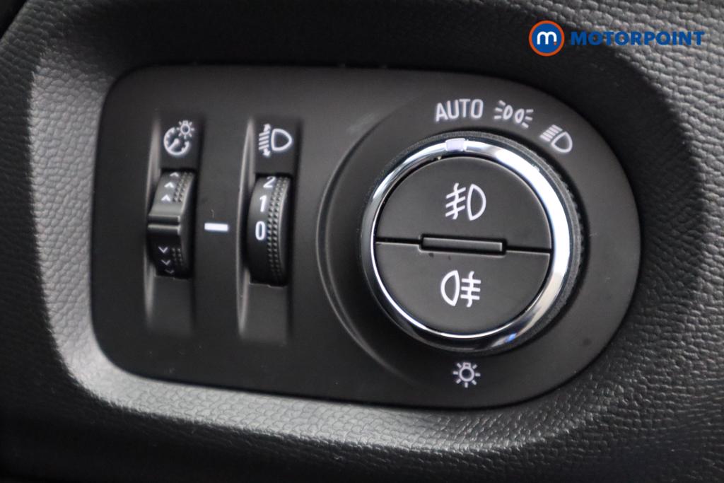 Vauxhall Corsa Elite Nav Premium Manual Petrol Hatchback - Stock Number (1450542) - 17th supplementary image