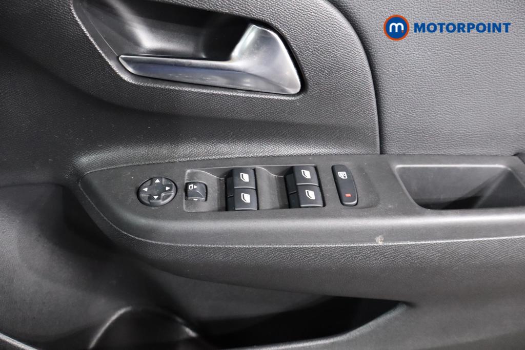 Vauxhall Corsa Elite Nav Manual Petrol Hatchback - Stock Number (1450978) - 17th supplementary image