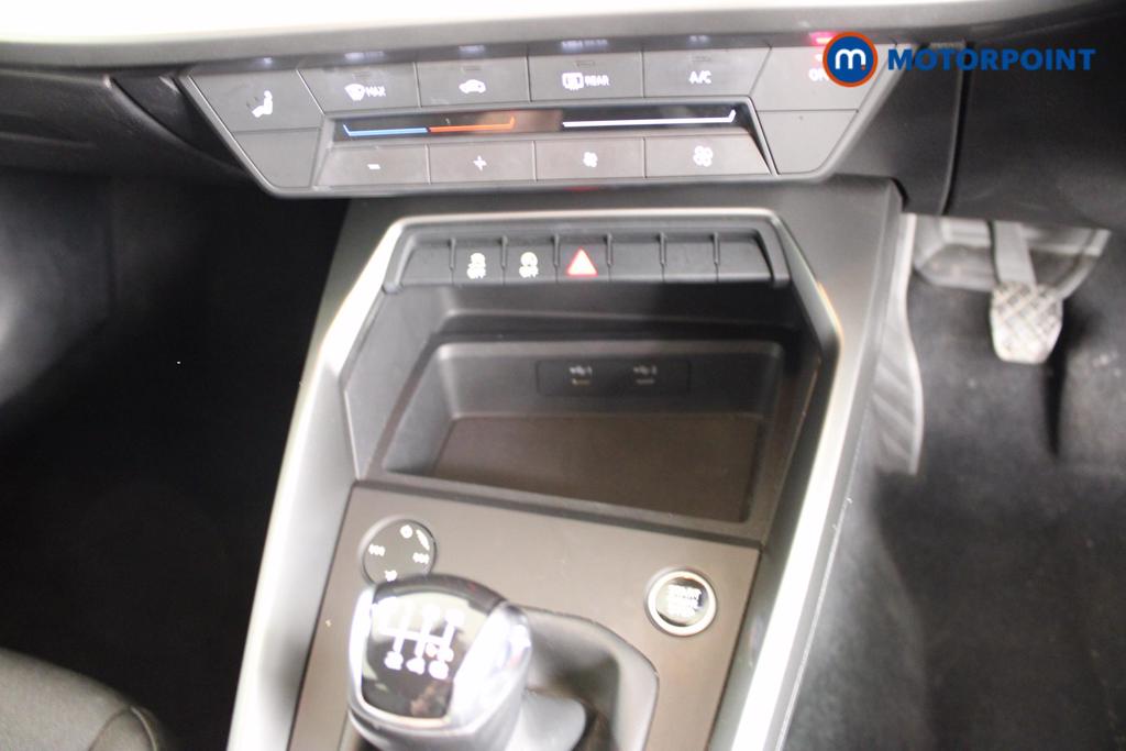 Audi A3 Technik Manual Petrol Hatchback - Stock Number (1446861) - 11th supplementary image