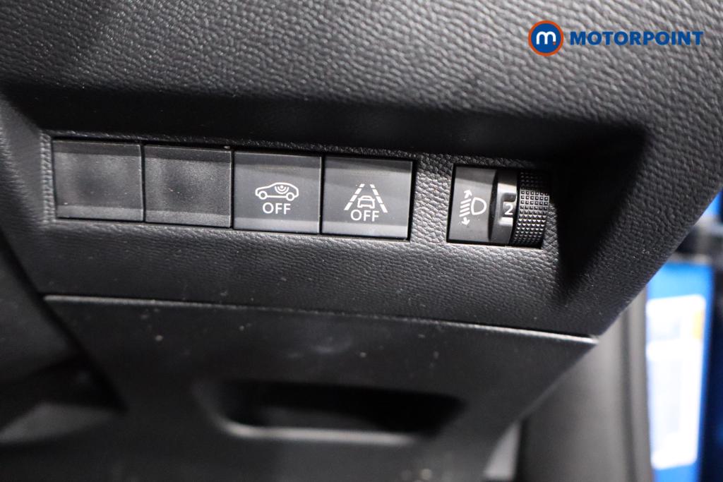 Peugeot 2008 Active Premium-Plus Manual Petrol SUV - Stock Number (1450628) - 16th supplementary image