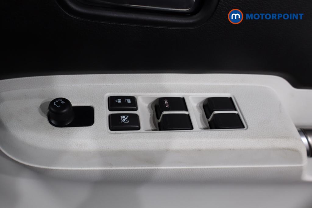 Suzuki Ignis SZ5 Manual Petrol SUV - Stock Number (1444058) - 15th supplementary image