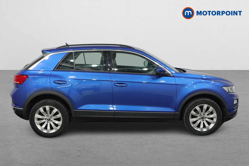 Volkswagen T-Roc SE Manual Petrol SUV - Stock Number (1451163) - Drivers side