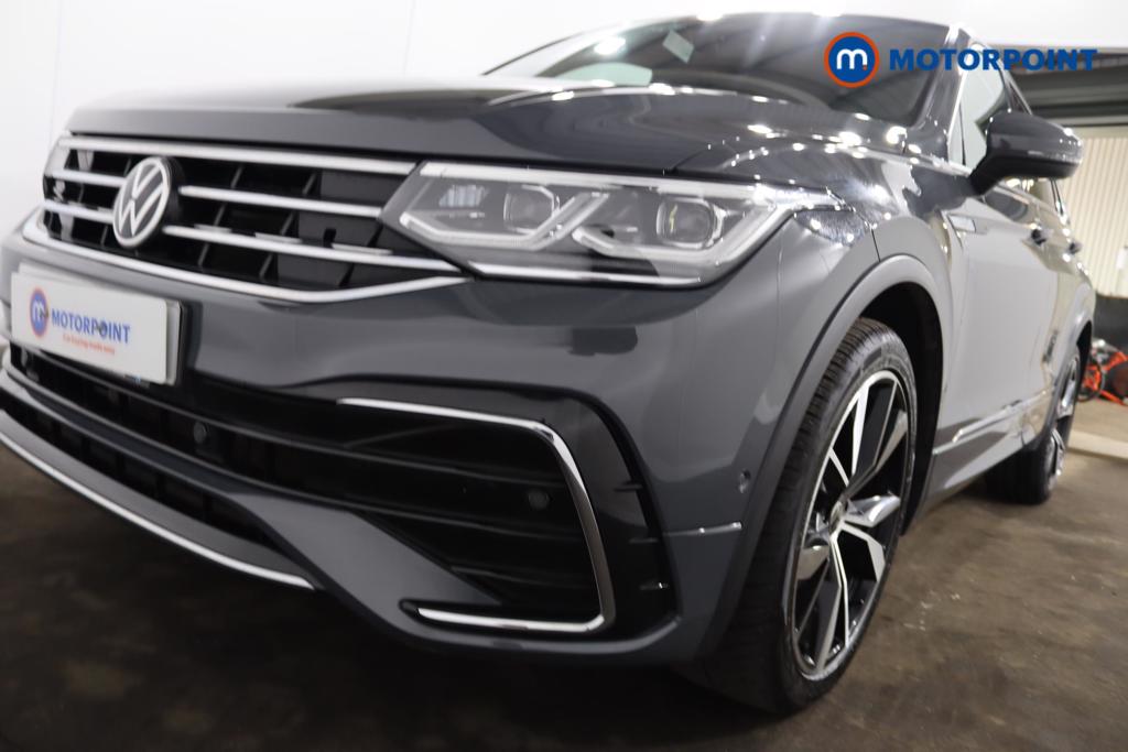 Volkswagen Tiguan R-Line Automatic Petrol SUV - Stock Number (1456003) - 31st supplementary image